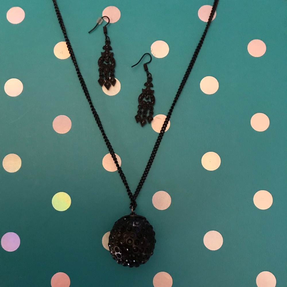 Fashion Necklace and Earring Set